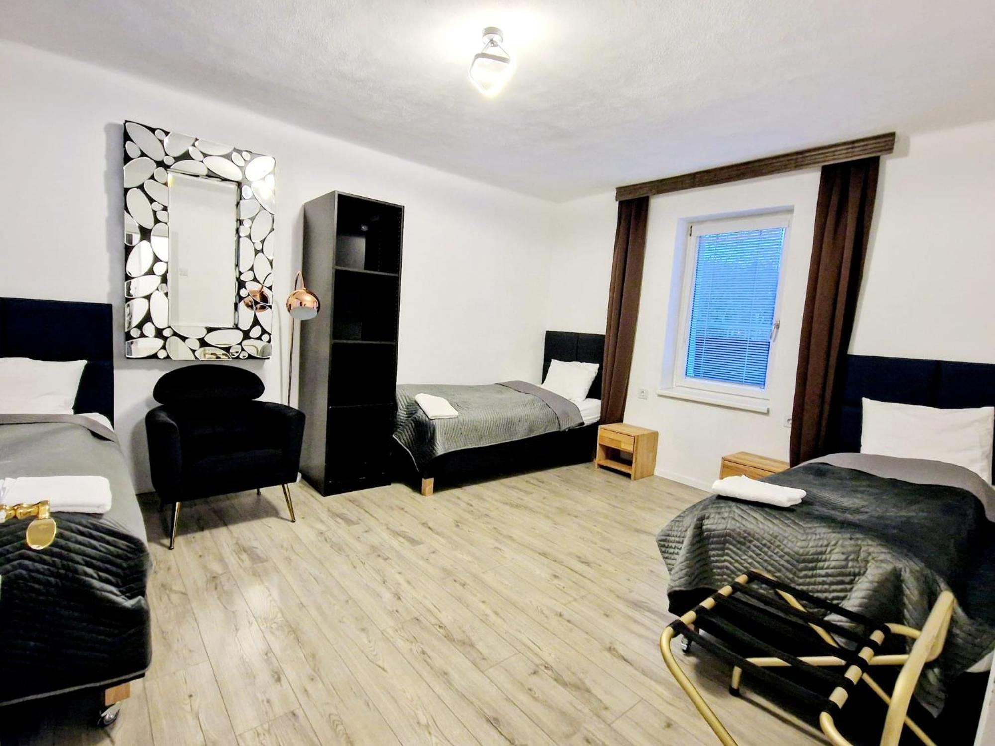 סנט פולטן Tiny Apartments 07 Am Viehofner See מראה חיצוני תמונה